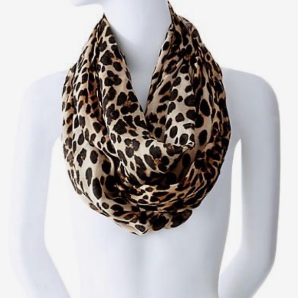 The Limited Accessories - The Limited Leopard Infinity Scarf